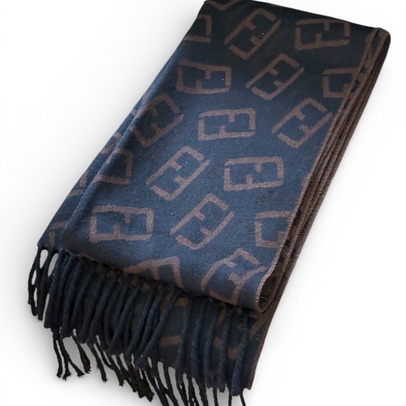 Fendi Other - FENDI Wool Brown warm scarves with logo accent